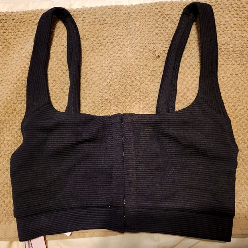 Small Bralette (Connects In Front)